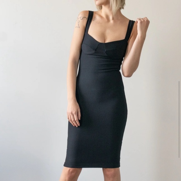 nadia tarr Dresses & Skirts - Nadia Tarr Ribbed Scuba Bustier Pencil black dress women’s size Medium M stretch